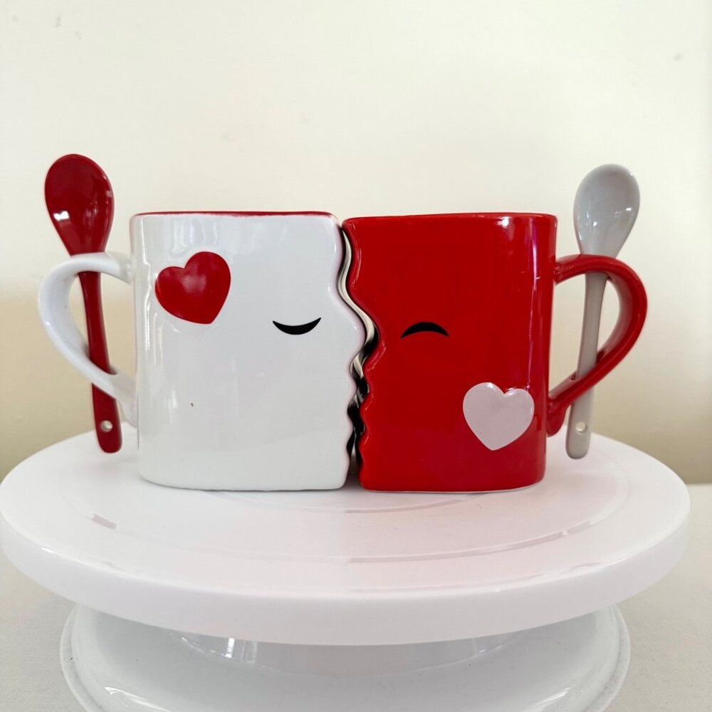 Couples Mug Set Red and White Heart Face Design 10 oz Ceramic With Spoons